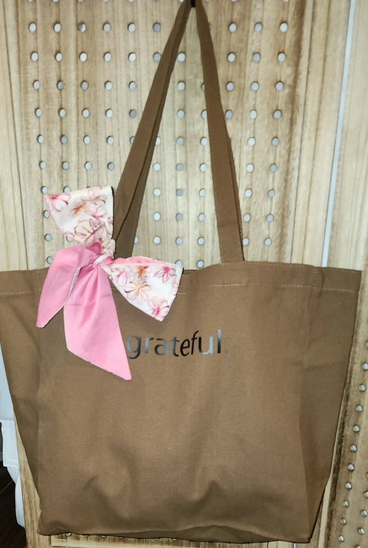 Minimalist Word Art Tote - Serene Crafts Hub