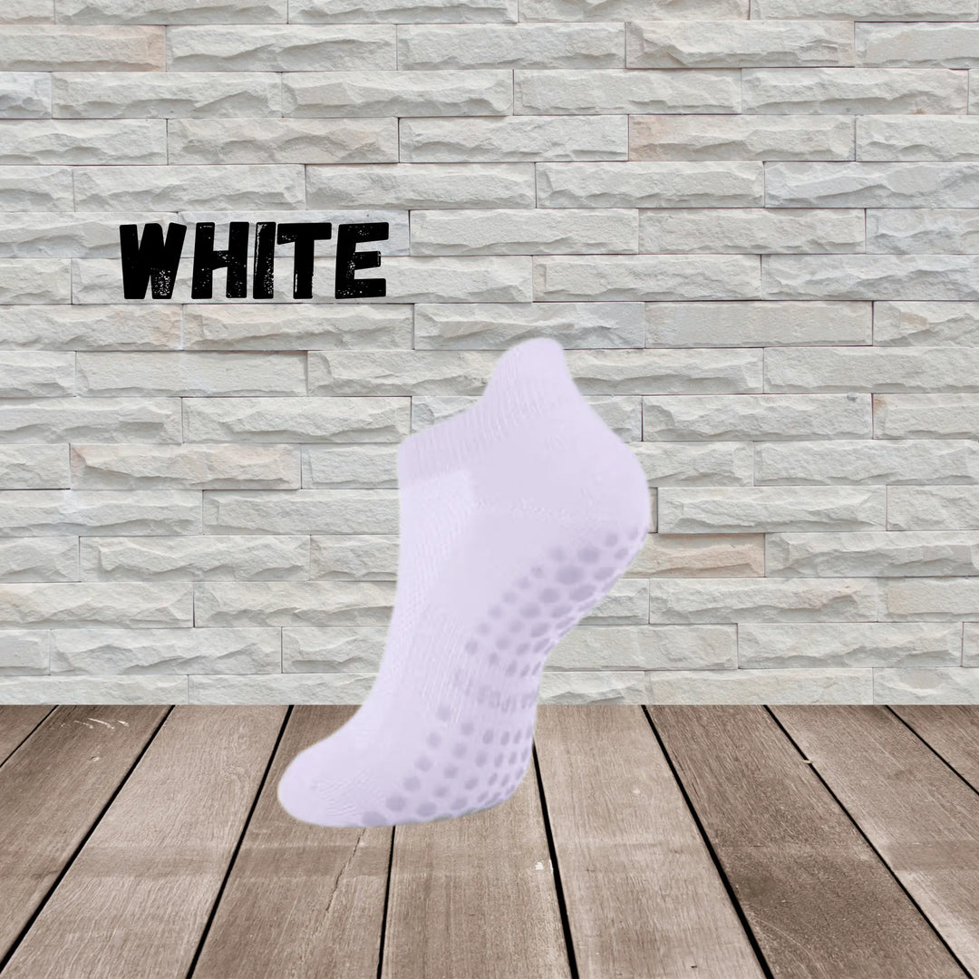 Pilates/Yoga Anti Slip Socks (ankle socks) - Serene Crafts Hub