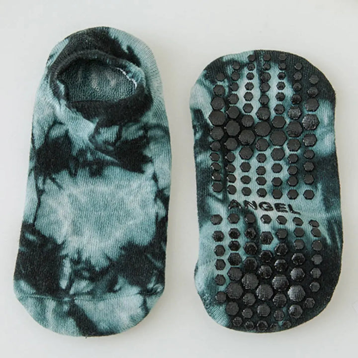 Stay Grounded: Low - Cut Non - Slip Yoga/Pilates Socks - Tie Dye - Serene Crafts Hub
