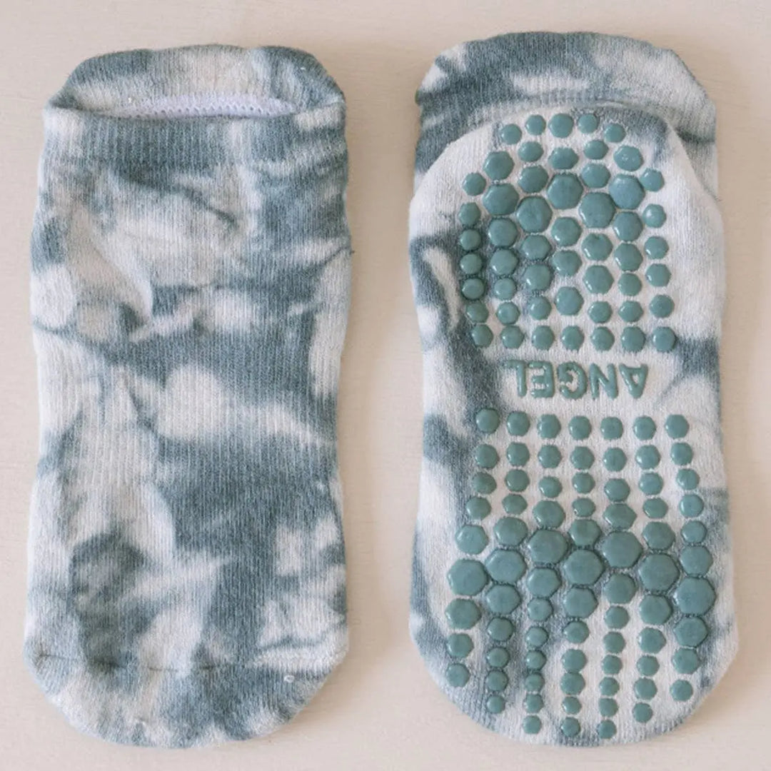 Stay Grounded: Low - Cut Non - Slip Yoga/Pilates Socks - Tie Dye - Serene Crafts Hub
