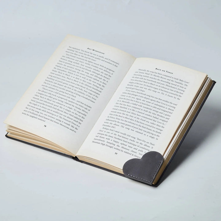 Leather Heart Bookmarks, Cute Bookmarks, Corner Bookmarks - Serene Crafts Hub