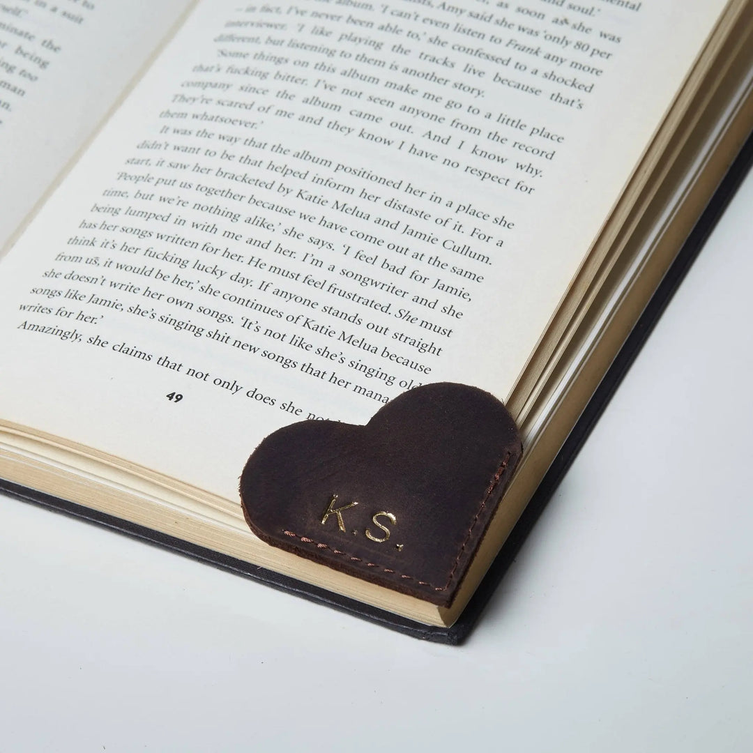 Leather Heart Bookmarks, Cute Bookmarks, Corner Bookmarks - Serene Crafts Hub
