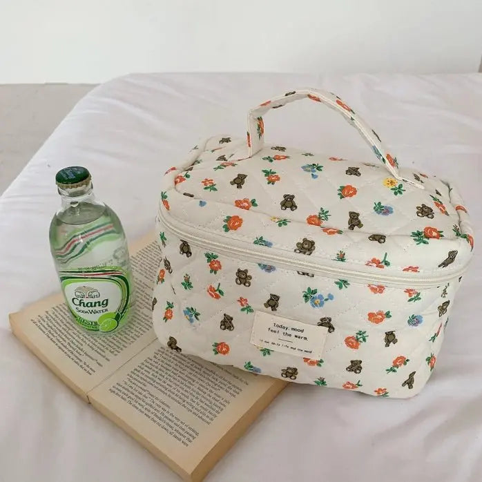 Nostalgic Vanity Tote - Serene Crafts Hub